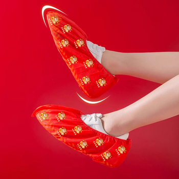 Capace de pantofi de unică folosință din țesătură nețesută, grosime 0,02 mm, funcție: protecție pantofi, non-biodegradabile