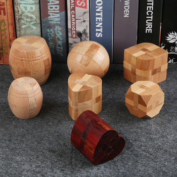 Puzzle Lacăt Kongming/Luban — Antrenament de răbdare; Brand Broadcom; Categorie: Kongming Lock/Luban Lock; Vârsta: 7-14 ani