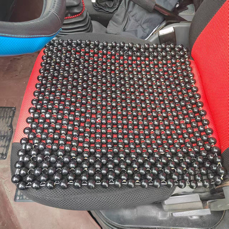 Autóüléshez készült fa gyöngy párna, négyszögletes