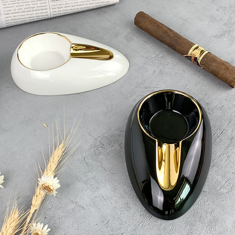 Keramički prenosivi okrugli pepeljak za cigare s logom, oblik kapljice vode, s jednim utorom, prilagodljiv