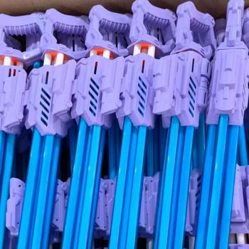 Plastični vodeni pištolj za igru, visok tlak, dugi domet, vučni mehanizam