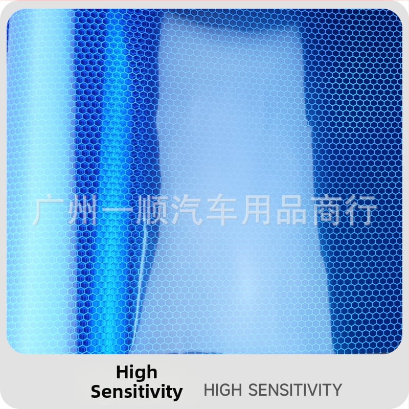 Автомобилен стикер за задно светло – лазерна мрежеста шарка, PVC фолио, самозалепващ монтаж