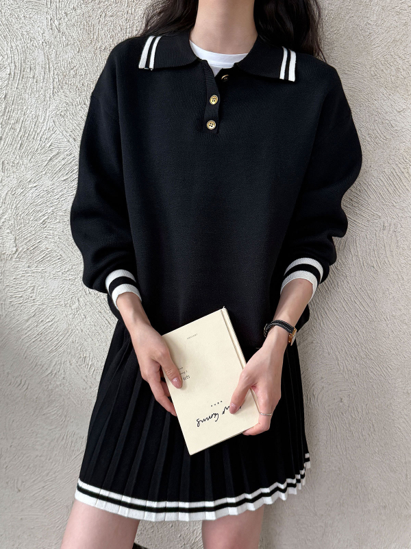 Kostim sa suknjom — pulover s polo-okragnom i plisirana suknja visokog struka, Usklađenost boja, Viskoza 50–70%, Jesen 2025