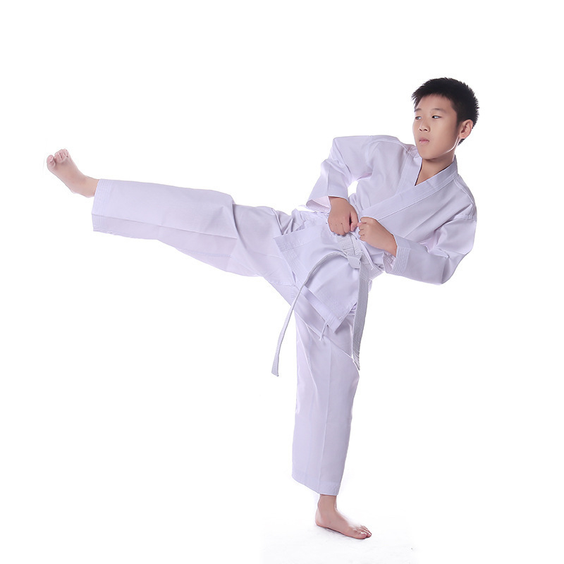 Judo uniforma, pamukasta tkanina, 76% pamuk, podstava od pamukove smese 86% pamuka, jednobojni uzorak, kratki rukav