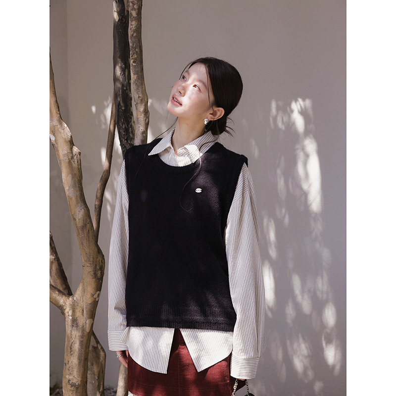 Nylon mellény, color-block mintázat, kerek nyakú, japán-koreai laza stílus