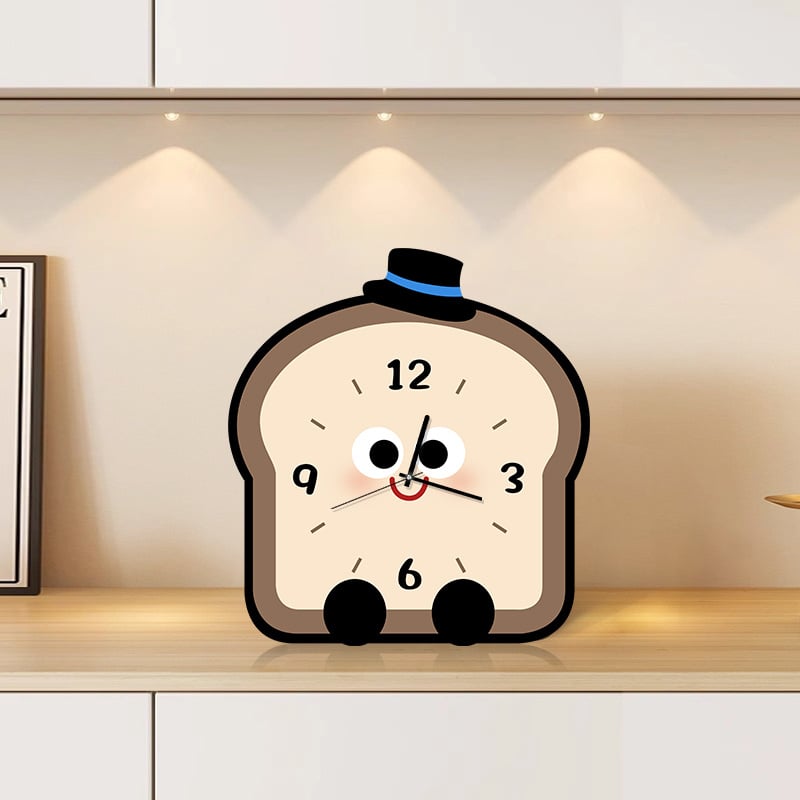 Stolni sat — Moderan kremasti minimalistički dizajn s LED zaslonom, drveno kućište i brojčanik, napajanje baterijom, debljina 10 mm