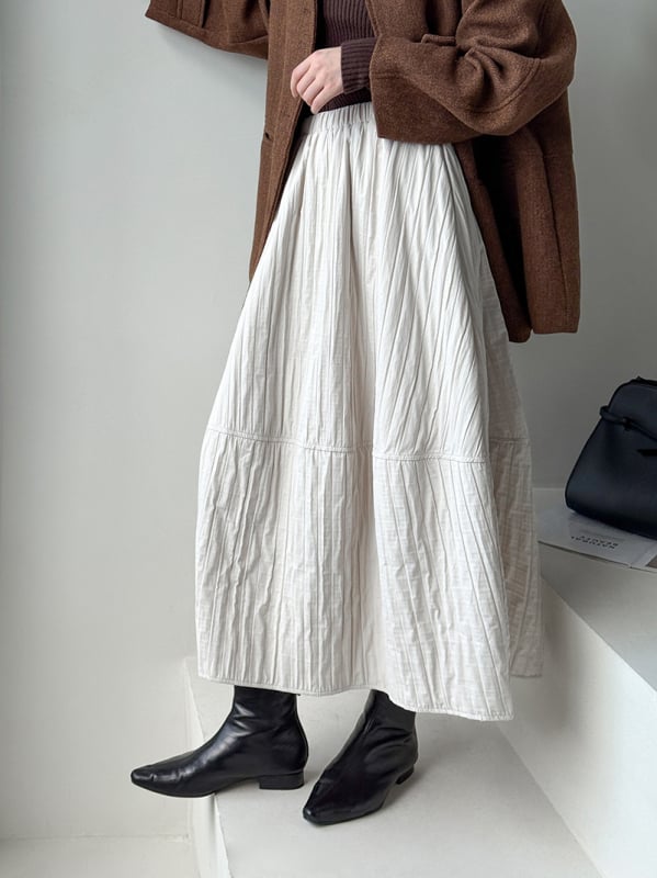 Puhasta duga suknja s visokim strukom, minimalističko-retro stil (poliesterska tkanina; bojenje; jesen 2025; japansko-korejski stil za slobodno vrijeme; mikroelastičnost)