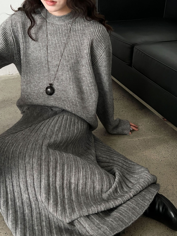 Set suknje i pulovera: pulover s okruglim izrezom + plisirana midi suknja visokih struka, jednobojni, akril vlakno, japansko-korejski ležerni stil (Zima 2025)