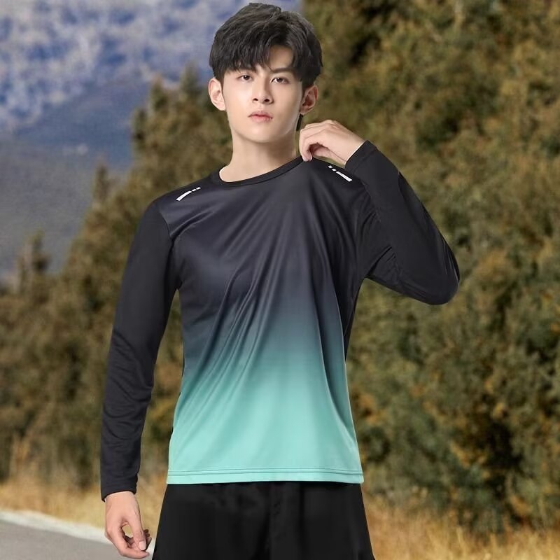 Muški sportski T-shirt s dugačkim rukavima, slobodan kroj, prozračni poliester, okrugli izrez, gradijentni uzorak