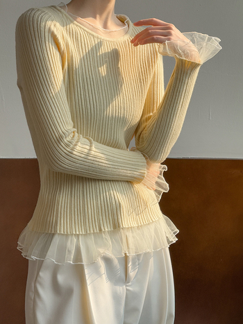 Γυναικεία πλεκτή μπλούζα με δαντελένια φάσα – ακρυλικό, στρογγυλός λαιμός, μακριά μανίκια, κανονικό μήκος, πουλόβερ (0052)