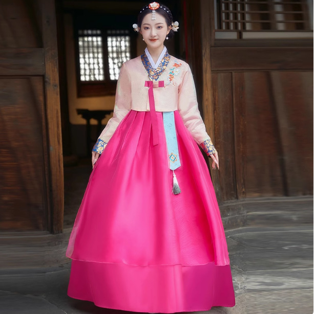 Hanbok kostim set za ženski folklorni ples, poliester materijal, jesen 2023