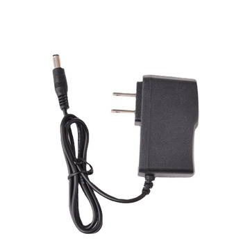 Punjač polimernih Li-ion baterija za 18650 — 4.2V/1A, 8.4V/1A, 12.6V/1A; ulaz AC100-240V