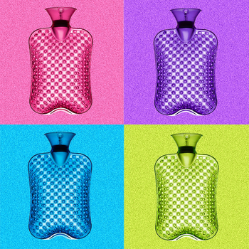 PVC forróvíz-palack 2000 ml kiemelkedő pöttyökkel, robusztus, vízzel tölthető, kézmelegítő babáknak