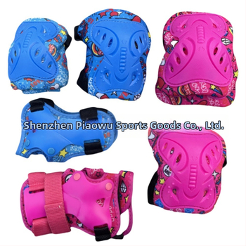 Detská súprava ochranných pomôcok na kolieskové korčule: chrániče dlane, lakťov, kolien a hlavy s penovým polstrovaním