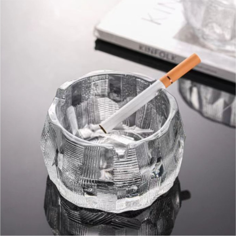 Scrumieră de sticlă – stil minimalist, siglă tipărită, personalizare disponibilă, cadou potrivit