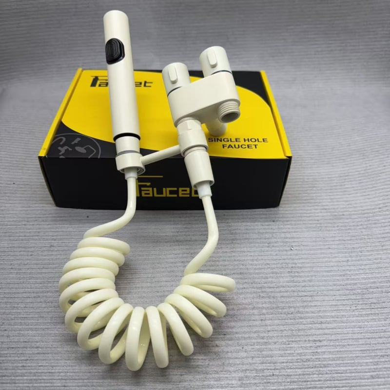 Set ventila za WC s ugrađenom instalacijom, s jednim ulazom i dva izlaza, mesing HM-1217, 1 MPa, Ø4 mm