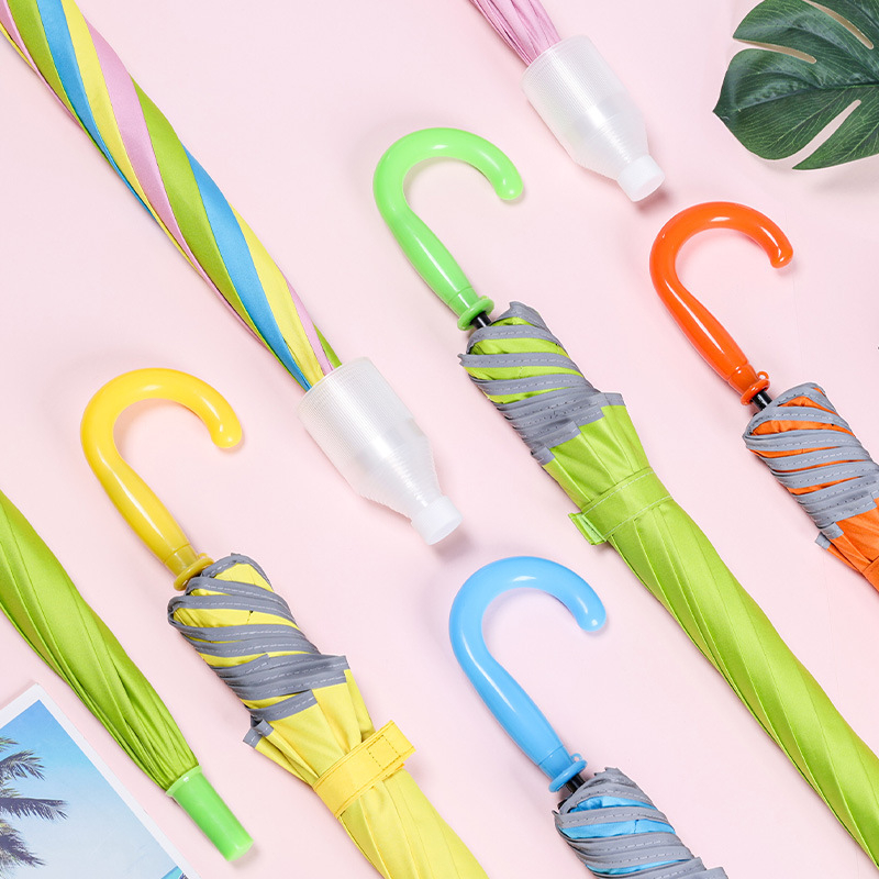 Umbrelă pentru copii cu mâner lung, design drăguț inspirat de prințesă, cadrul cu 8 nervuri din fibră, tijă din oțel, mâner din plastic, deschidere semi-automată, logo imprimat