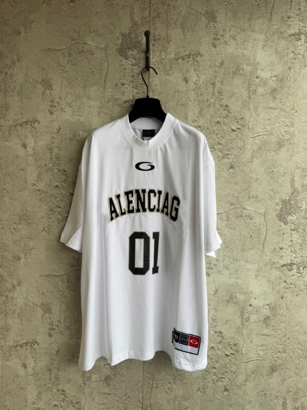 Férfi pamut rövid ujjú T-shirt kerek nyakkal, laza szabás, nyomtatott 520 Love.