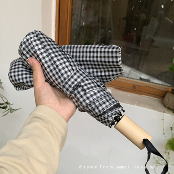 Összecsukható napernyő, 8 merevítővel, UPF >50, automatikus nyitás, 190T Impact szövet