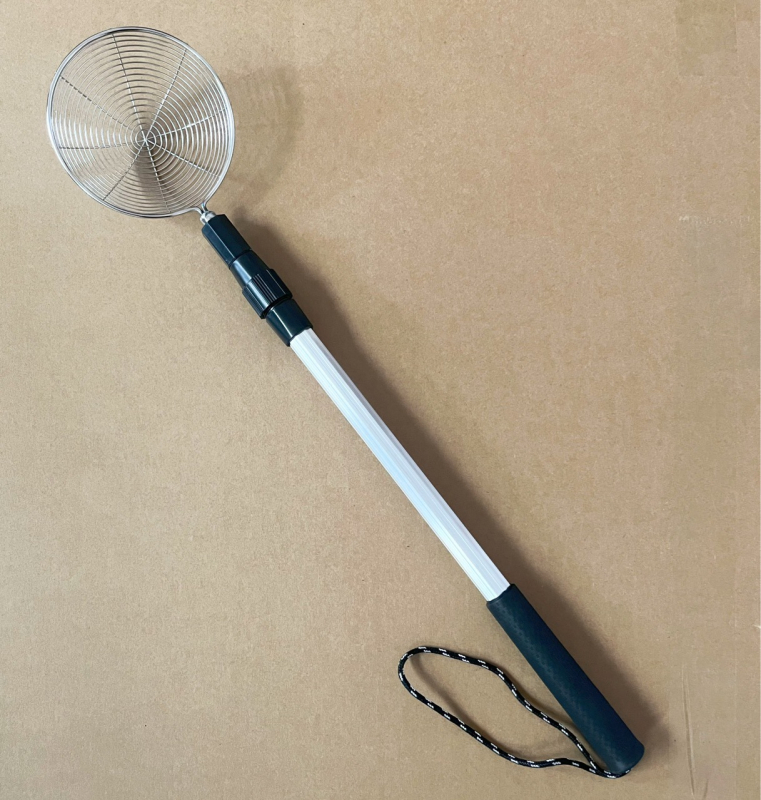 Jéghorgász kanálfej rozsdamentes acélból készült fejjel és alumínium ötvözetű teleszkópos rúddal