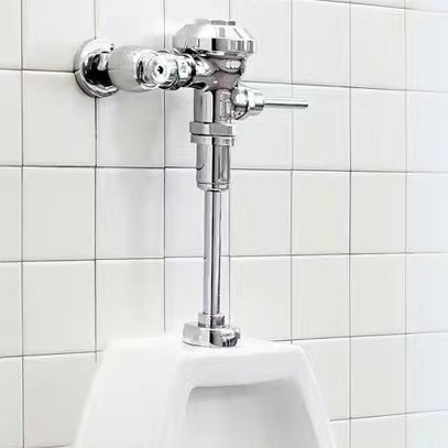 Toaletni ventil za ispiranje s ručnom polugom, horizontalni, bakarno tijelo, DN25 (1 inch), tlak vode 1–12 MPa, vrijeme ispiranja 4–8 s, model 34230