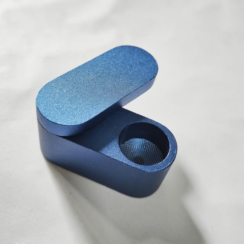 Fém pipa dupla rétegű forgó mechanizmussal, kézben tartható, hordozható