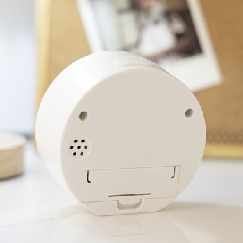 Tanuláshoz vizuális időmérő — kvarc mozgás, digitális kijelző, ABS ház, négyzetes dizájn, akkumulátoros működés, riasztás