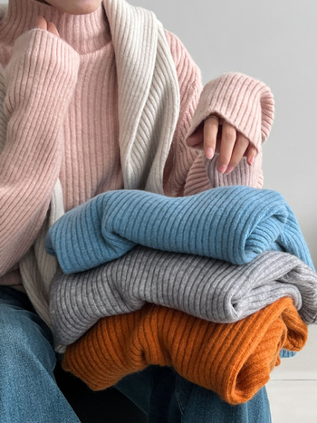 Πουλόβερ κορεατικού στυλ με ψηλό λαιμό, πλεκτό από ακρυλικό, φαρδιά γραμμή, μακριά μανίκια, χειμώνας 2025