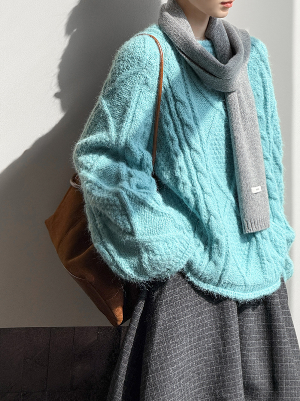 Πουλόβερ πολυεστέρα, χοντρό πλέξιμο, μονόχρωμο, χαλαρή γραμμή, στρογγυλός λαιμός, μακριά μανίκια