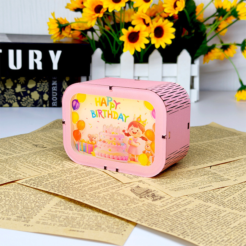 Fa panda témájú zenei doboz éjjeli lámpa – Gravírozás; Lézeres UV nyomtatás; Logó nyomtatás elérhető; Ajándék