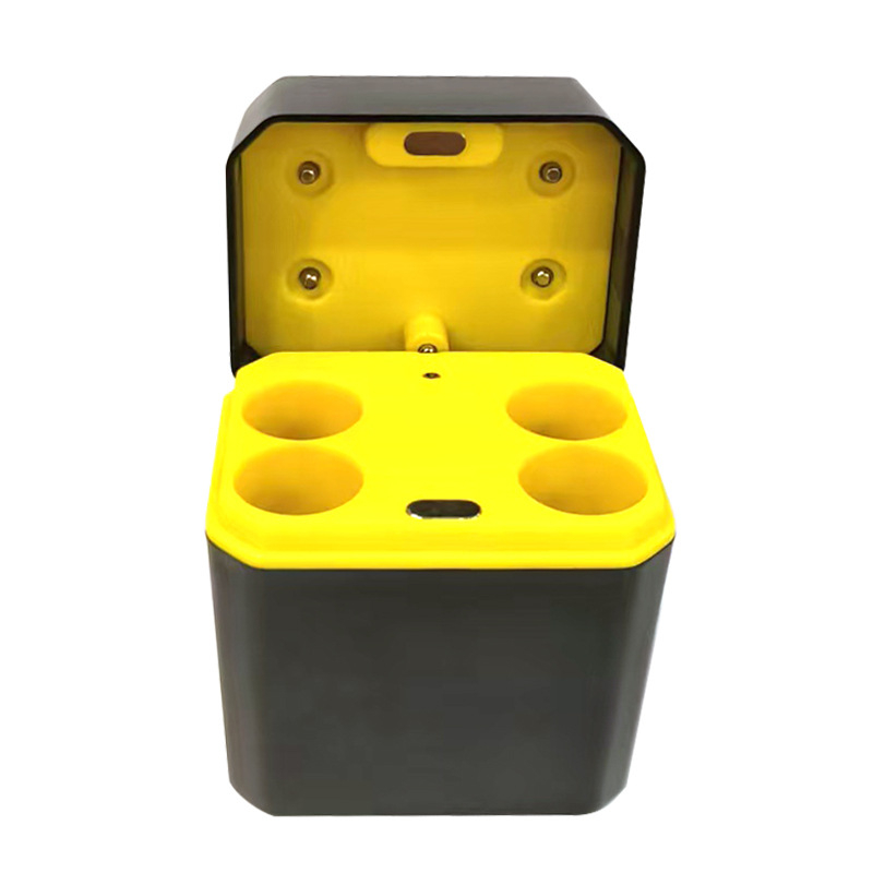 Univerzalni punjač za baterije s 4 utora za NiMH/Li-ion, ulaz DC 5V, izlaz 5V 1.4A, RoHS/MSDS