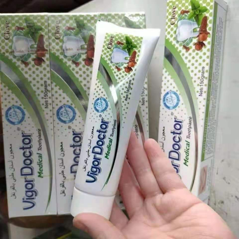 Miswak zubná tyčinka, model 160621, ručne, čistí, krabica 1000 kusov, uvedený na trh 2004