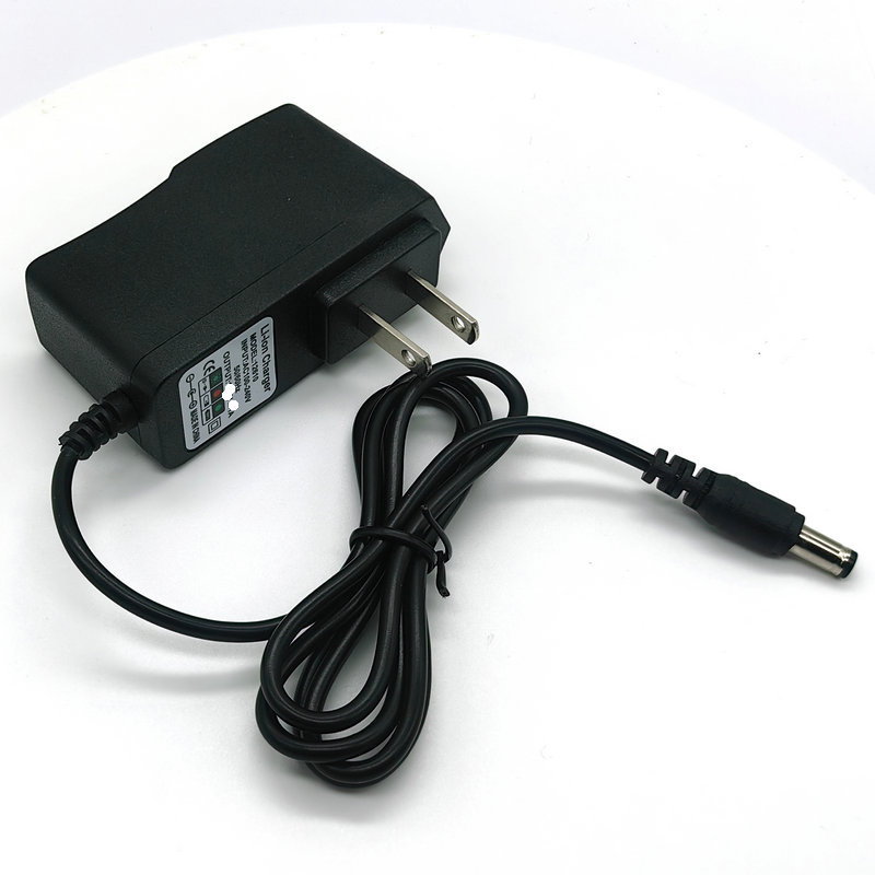 Punjač litijevih baterija, ulaz 12,6V, izlaz 1A/2A, kompatibilan s baterijama 18650, adapter za čelnu lampu