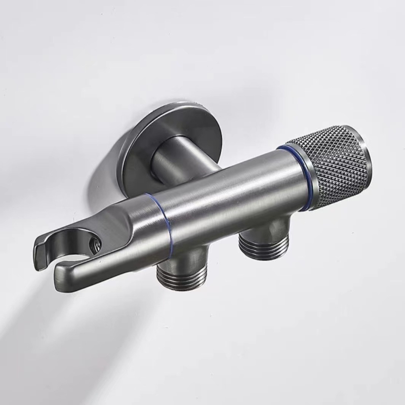 Триъгълен клапан, цял меден, 1 вход, 2/3/4 изхода, резбова връзка, за тоалетна промивна система