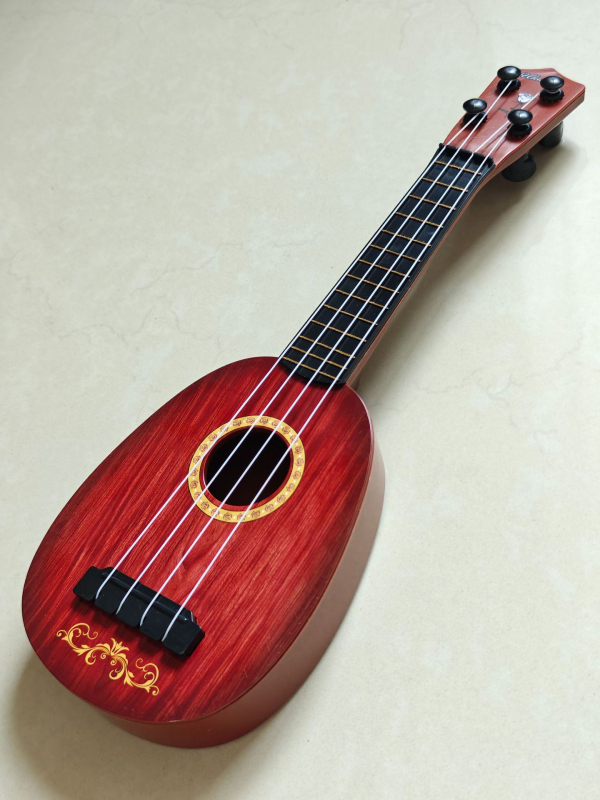 Mali plastični ukulele igračica za djecu 4–6 godina, interaktivna igračka s šarenim pakiranjem