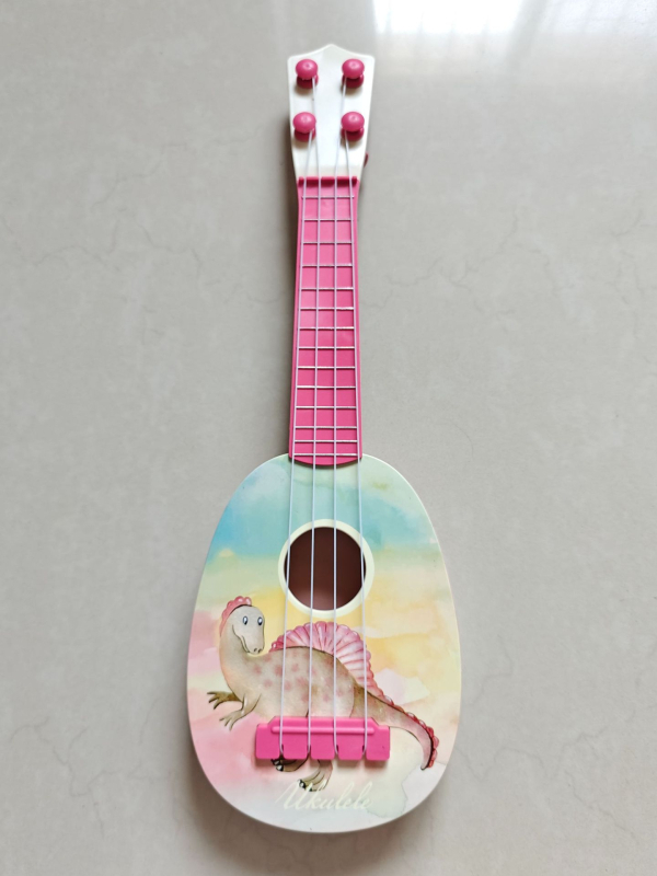 Mali plastični ukulele igračica za djecu 4–6 godina, interaktivna igračka s šarenim pakiranjem