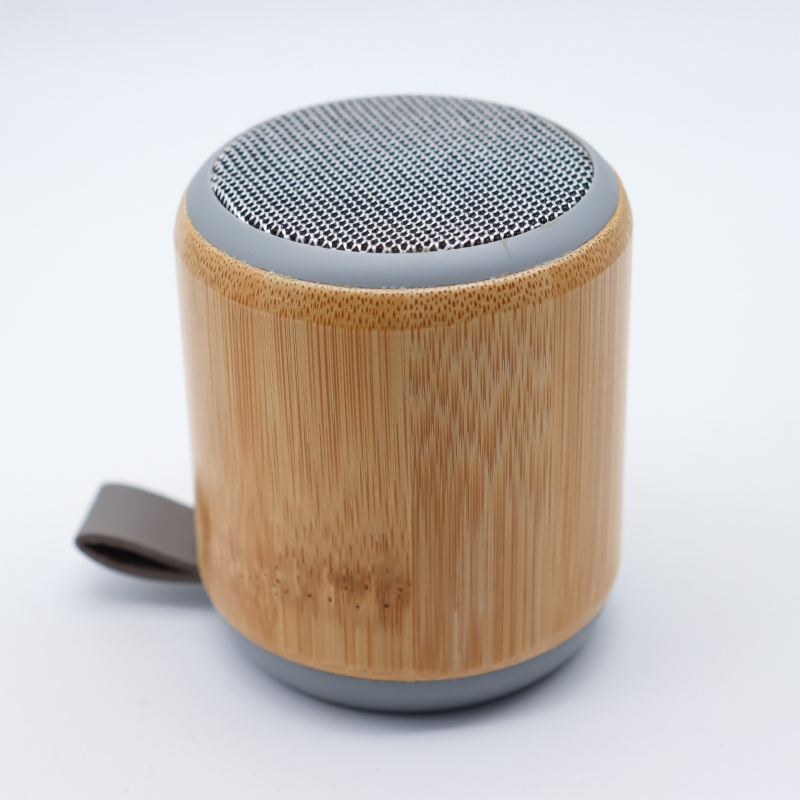 Bambus Bluetooth zvučnik za stolni, bežični, Bluetooth 5.0, 20Hz-20kHz, SNR ≥70dB, ugrađena baterija 300–500 mAh