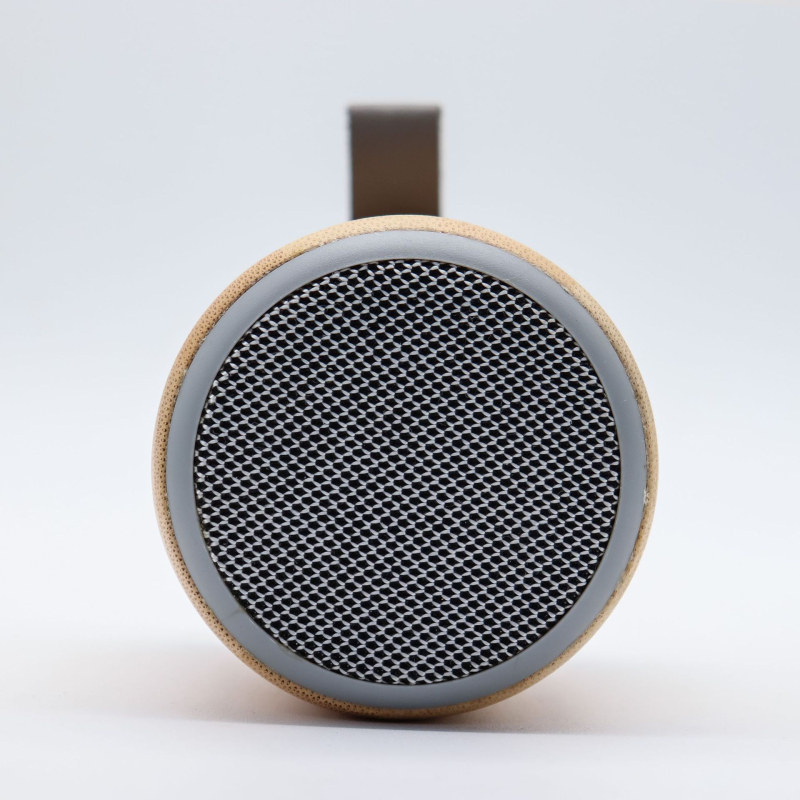 Bambus Bluetooth zvučnik za stolni, bežični, Bluetooth 5.0, 20Hz-20kHz, SNR ≥70dB, ugrađena baterija 300–500 mAh
