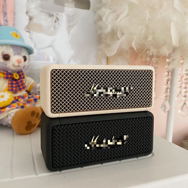 Boxă Bluetooth pentru exterior cu sistem de 3 difuzoare, Bluetooth 5.2, 40Hz-20kHz, baterie încorporată 2000-4000mAh