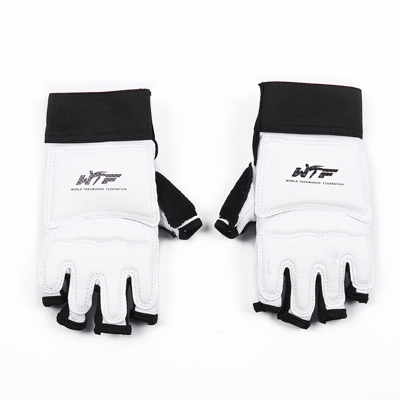 Boxkesztyű PU anyagból, vertikál stílusú, modell Kéz- és lábvédő, 0,5 kg, edzéshez harcművészetekhez (Taekwondo, Sanda)