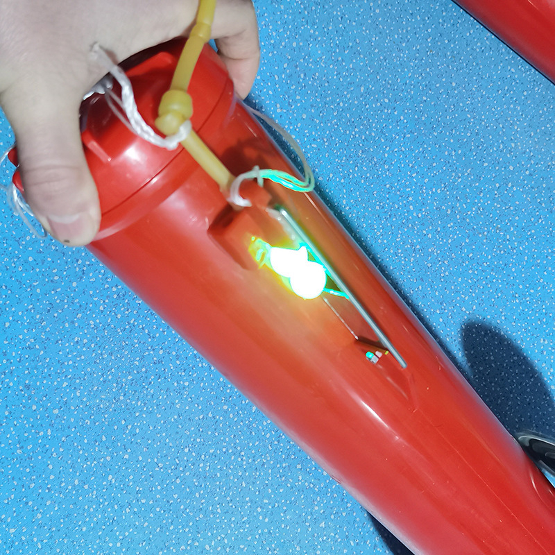 Távirányítós eszköz jég alatti hálózáshoz és szálbevezetéshez, műanyagból