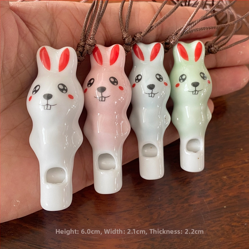 Keramický prívesok s píšťalkou v tvare zajaca, biela porcelína, Chengtai Ceramics, Cartoon kategória, balené v PP vrecku (materiál: biela porcelína; značka: Chengtai Ceramics; kategória: Cartoon)