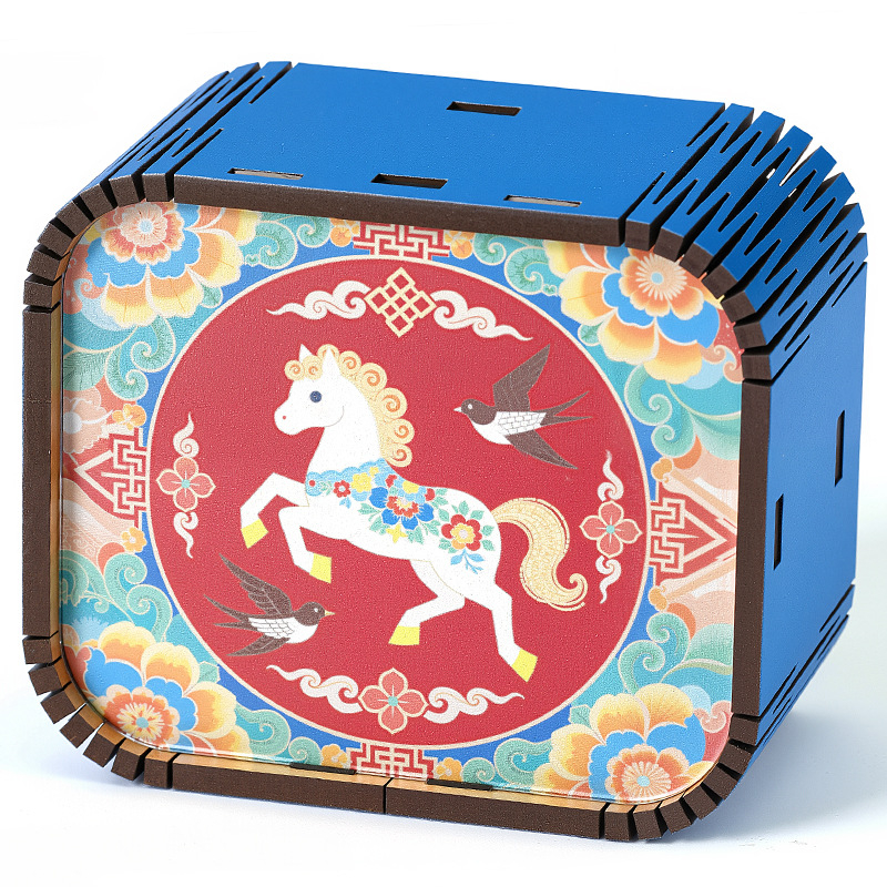 Ξύλινο μίνι μουσικό κουτί με 26 νότες για το Νέο Έτος, καρτούν στυλ, προσαρμοσμένο λογότυπο, εκτύπωση και UV εκτύπωση