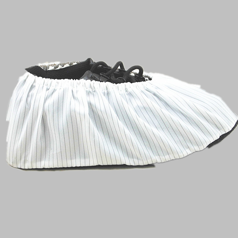 Textil cipővédők logóval hímzéssel, újrahasználhatóak, csúszásmentes, kopásálló és szennyeződés elleni védelem