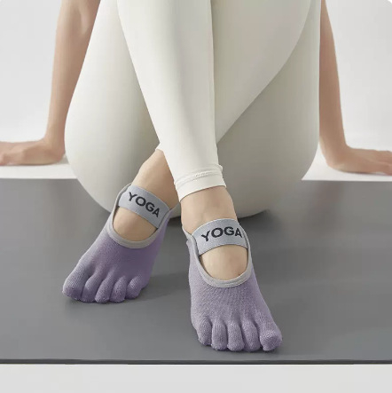 Ženske čarape za jogu s pet prstiju – protuklizne, za početnike, pogodne za trčanje, fitness i masažu.