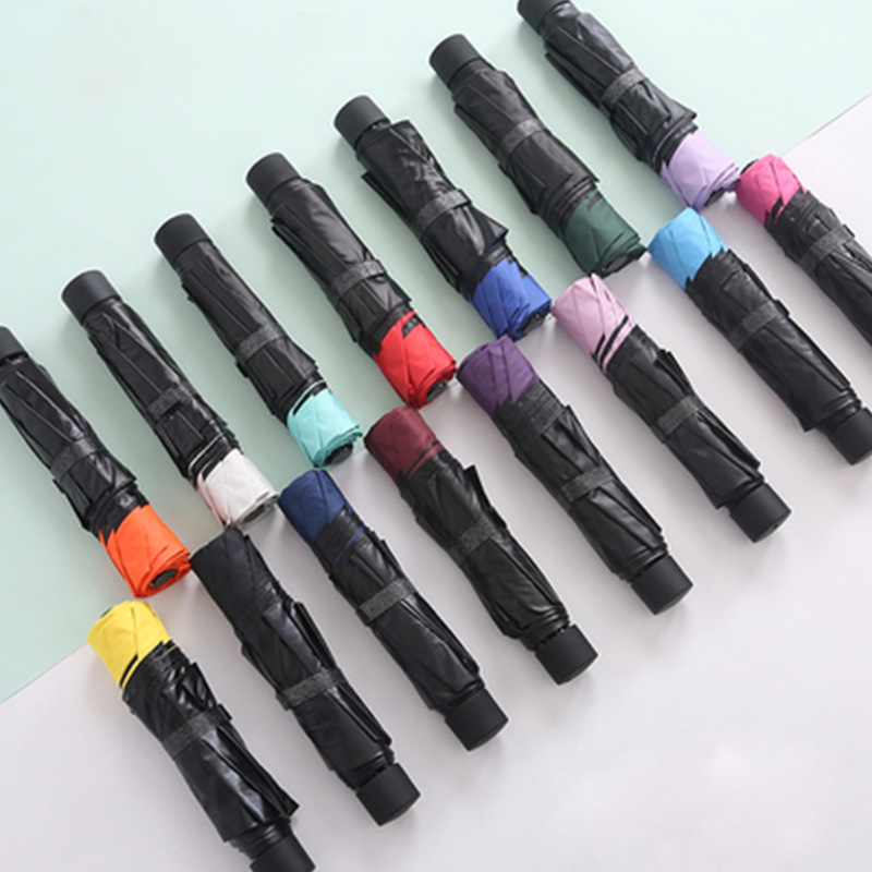 Reklám tri-fold összecsukható esernyő, 8 bordával, 190T anyag, kézi nyitás, logó nyomtatva, UPF > 50