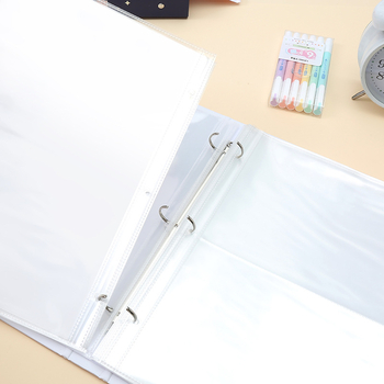 Knjiga za stranice certifikata s 3- i 4-rupe; materijal PP/CPP/OPP; otisak logotipa; prilagodba i licencirana privatna marka.