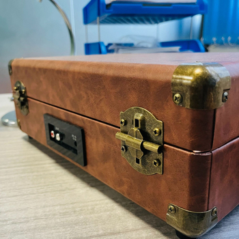 Turntable de vinil cu difuzor Bluetooth, design retro portabil, carcasă din lemn, difuzoare duale, Bluetooth 5.0, putere de 5W, alimentat cu baterie litiu