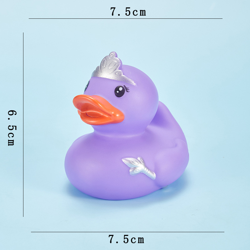 PVC vinilna igračka s funkcijom prskanja vode – patka za djecu 7–14 godina