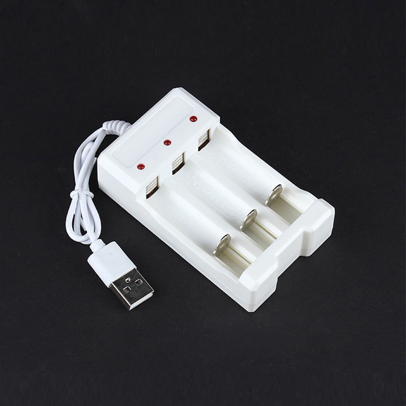 1.2V Ni-MH AA/AAA USB punjač – višenamjenski punjač s više utora, ulaz USB 5V, izlaz 0.25A po utičnici, 1.2V